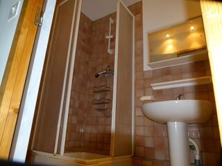  Appartement à louer 2 pièces 33 m²