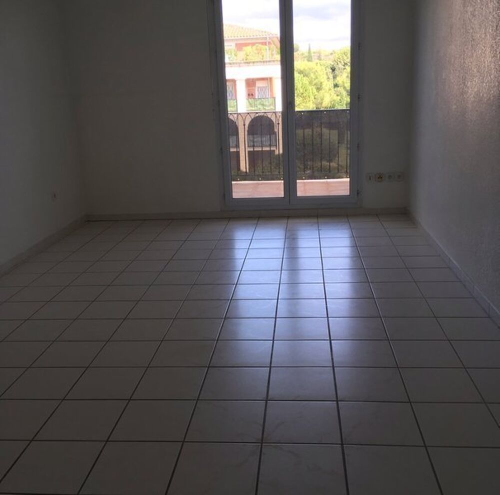 location Appartement - 1 pièce(s) - 33 m² Aix-en-Provence (13100)