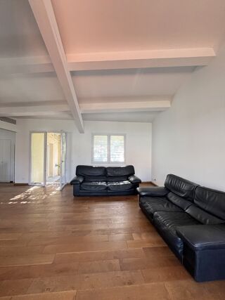  Maison � louer 4 pi�ces 120 m�