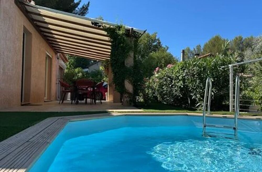 AUBAGNE  Villa T4 de plain-pied avec piscine et grand j....