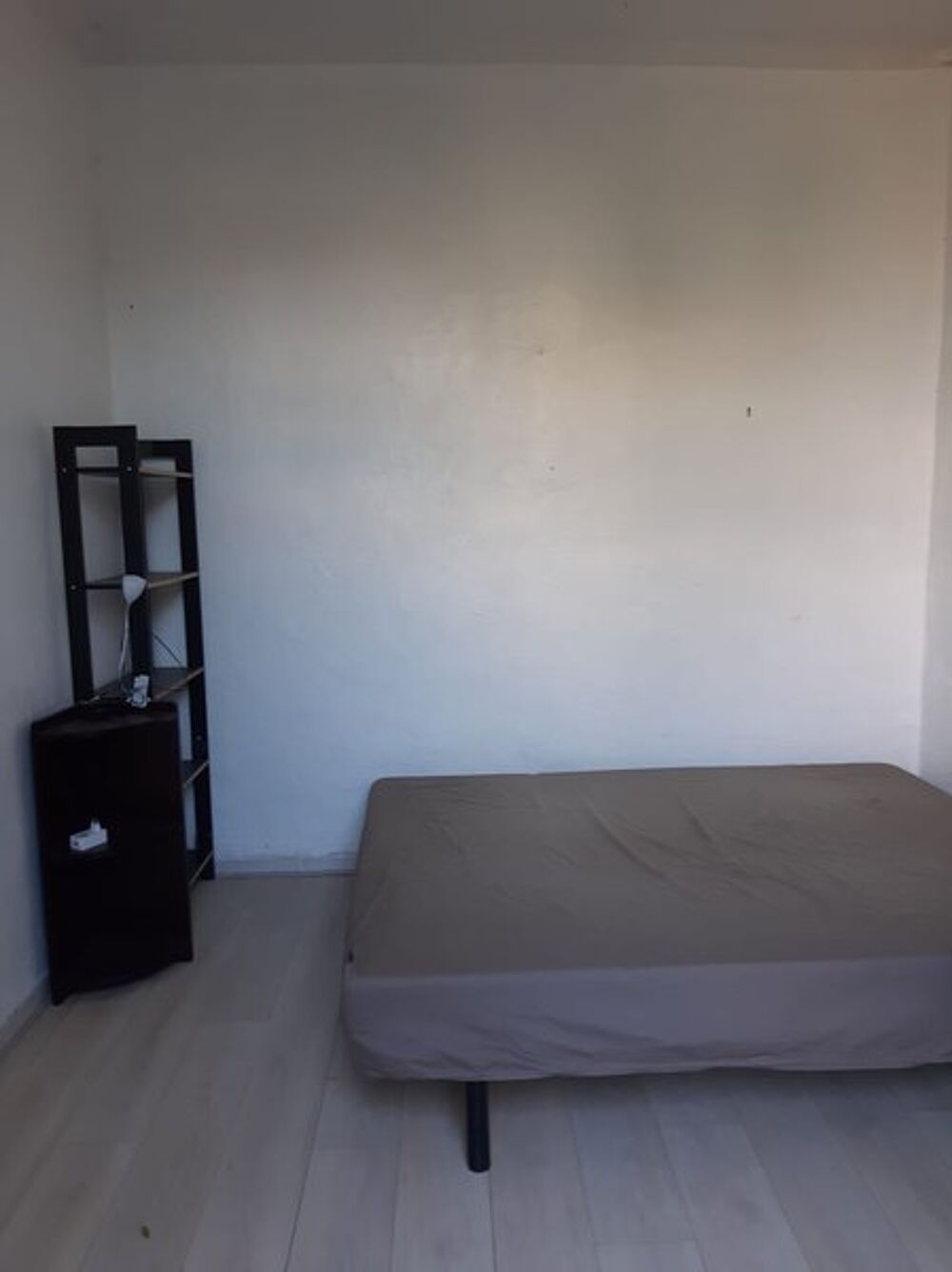 location Appartement - 2 pi�ce(s) - 25 m� Aubagne (13400)