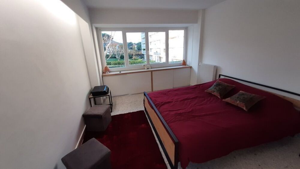 location Appartement - 3 pièce(s) - 76 m² Marseille 8