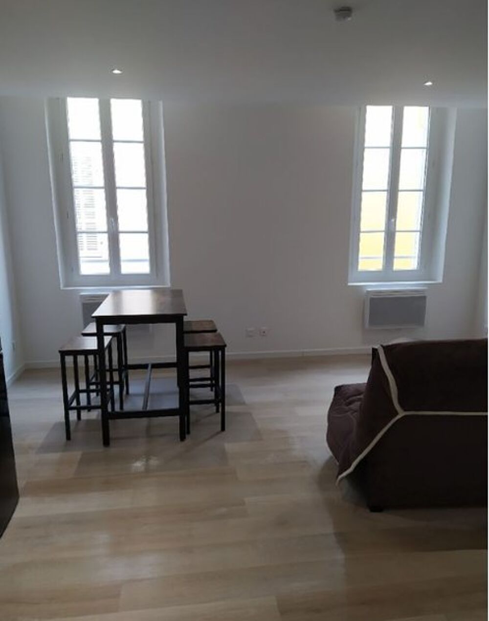 location Appartement - 1 pièce(s) - 31 m² Aubagne (13400)