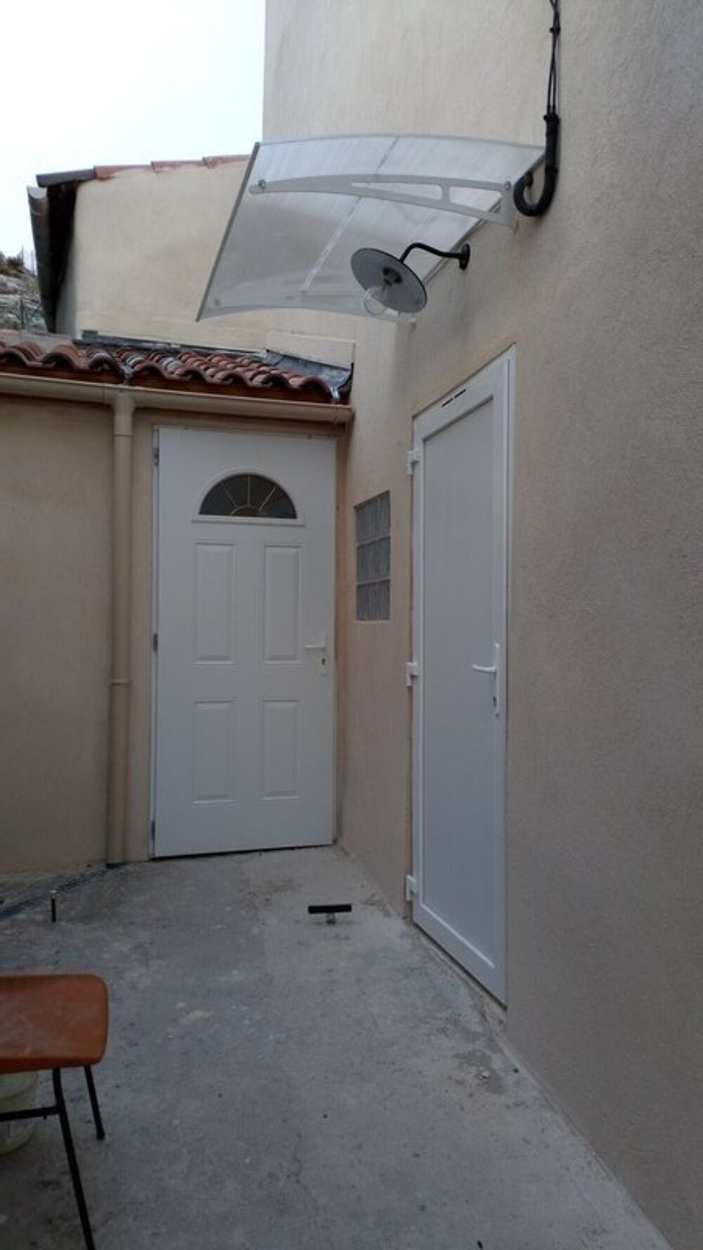 location Appartement - 3 pièce(s) - 98 m² Le Rove (13740)