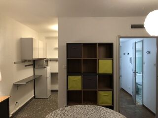  Appartement à louer 1 pièce 30 m²