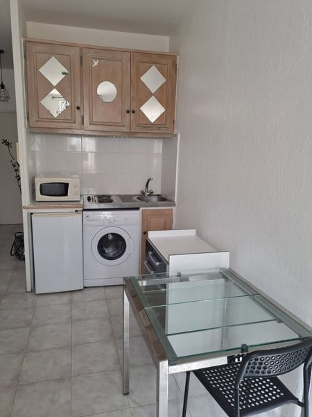 location Appartement - 1 pièce(s) - 18 m² Marseille 8
