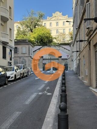  Location / Local Commercial - 56 m² Marseille 1