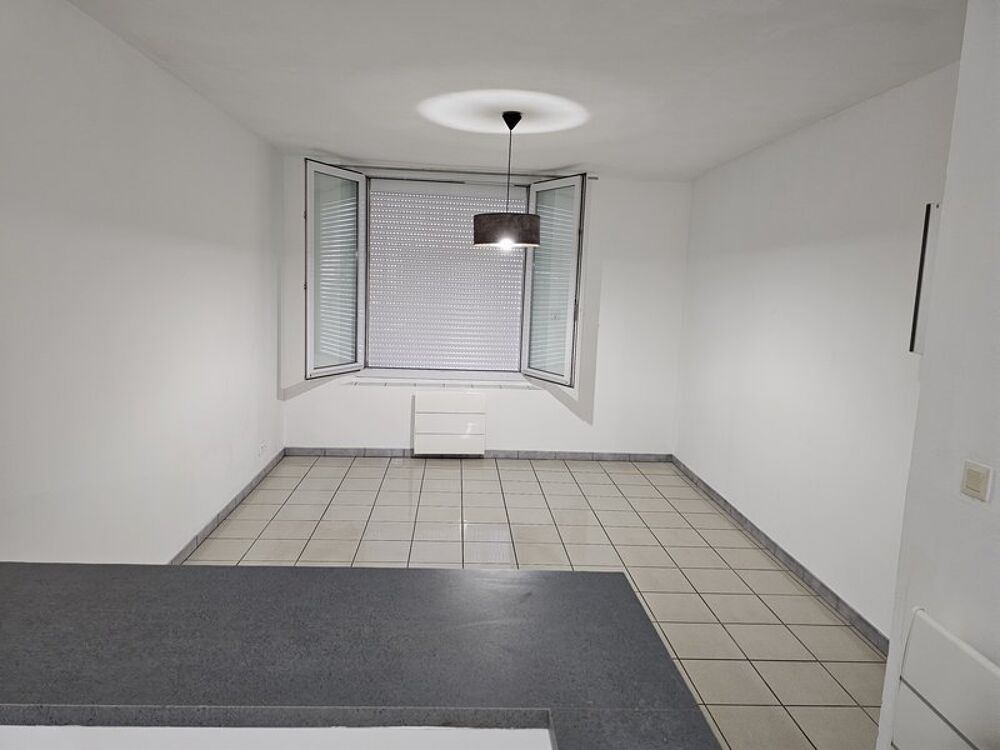 location Appartement - 2 pièce(s) - 55 m² Marseille 7