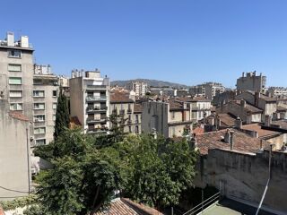  Appartement à louer 3 pièces 60 m²