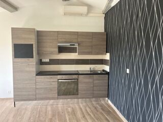  Appartement à louer 3 pièces 53 m²