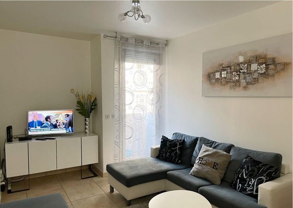 location Appartement - 2 pièce(s) - 35 m² Marseille 8