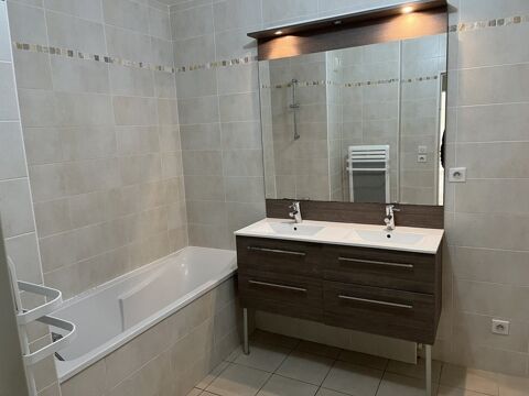  Appartement � louer 3 pi�ces 55 m�