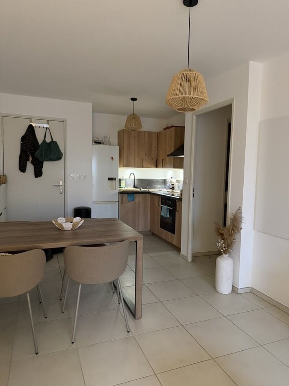 location Appartement - 2 pièce(s) - 44 m² Trets (13530)