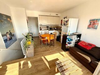  Appartement à louer 4 pièces 66 m²