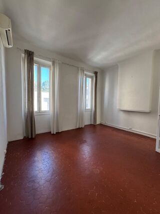 location Appartement - 2 pièce(s) - 39 m² Marseille 4