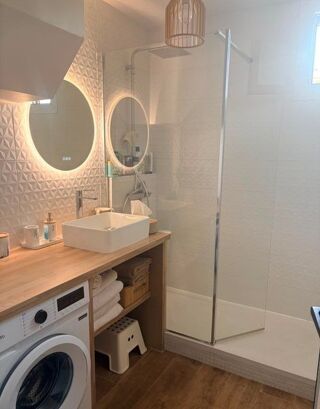  Appartement à louer 4 pièces 95 m²