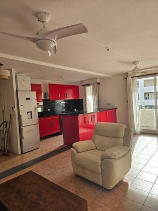 Appartement à louer 3 pièces 67 m²