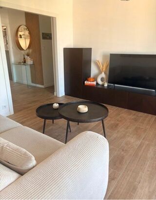  Appartement à louer 4 pièces 95 m²