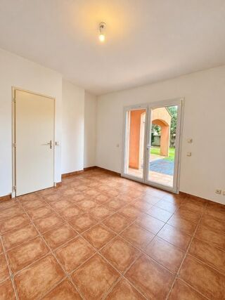 location Maison - 4 pièce(s) - 122 m² Marseille 8