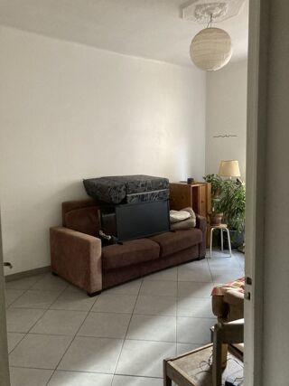  Appartement à louer 5 pièces 105 m²