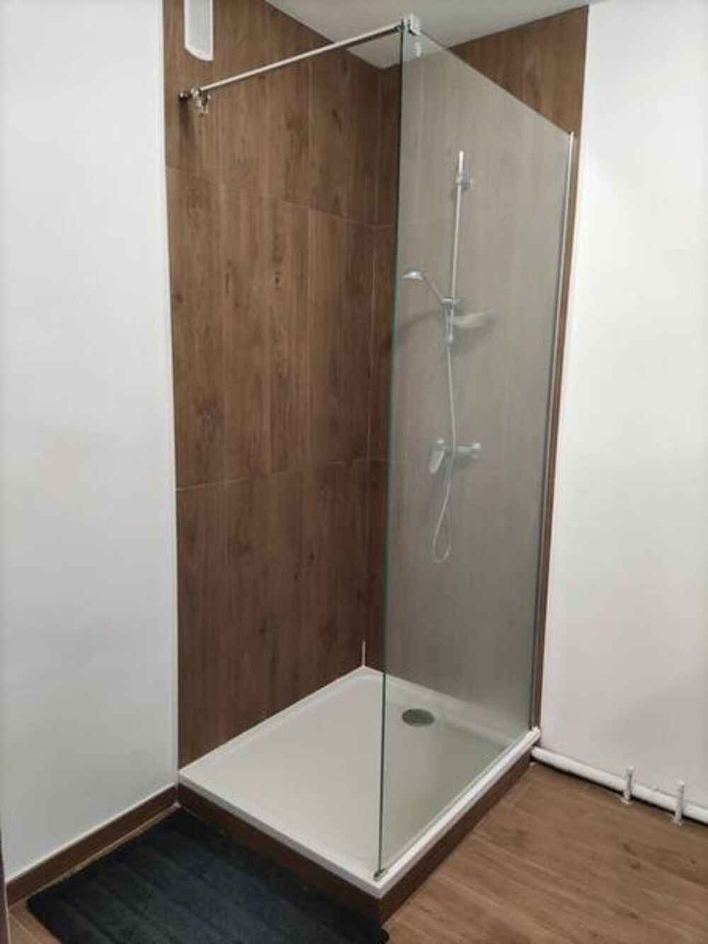 location Appartement - 3 pièce(s) - 70 m² Marseille 4