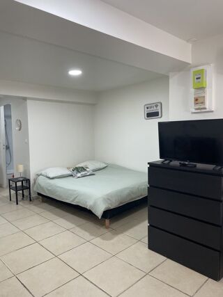 Appartement à louer 1 pièce 34 m²
