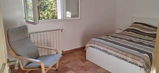  Maison à louer 5 pièces 230 m²