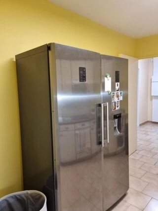  Appartement à louer 2 pièces 70 m²