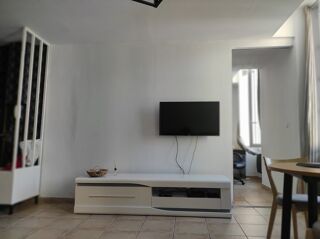 Appartement à louer 2 pièces 40 m²