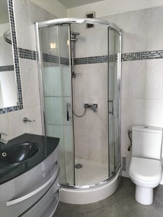  Appartement à louer 1 pièce 25 m²