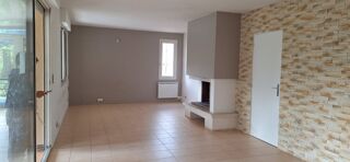  Maison � louer 3 pi�ces 120 m�