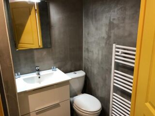  Appartement à louer 2 pièces 37 m²