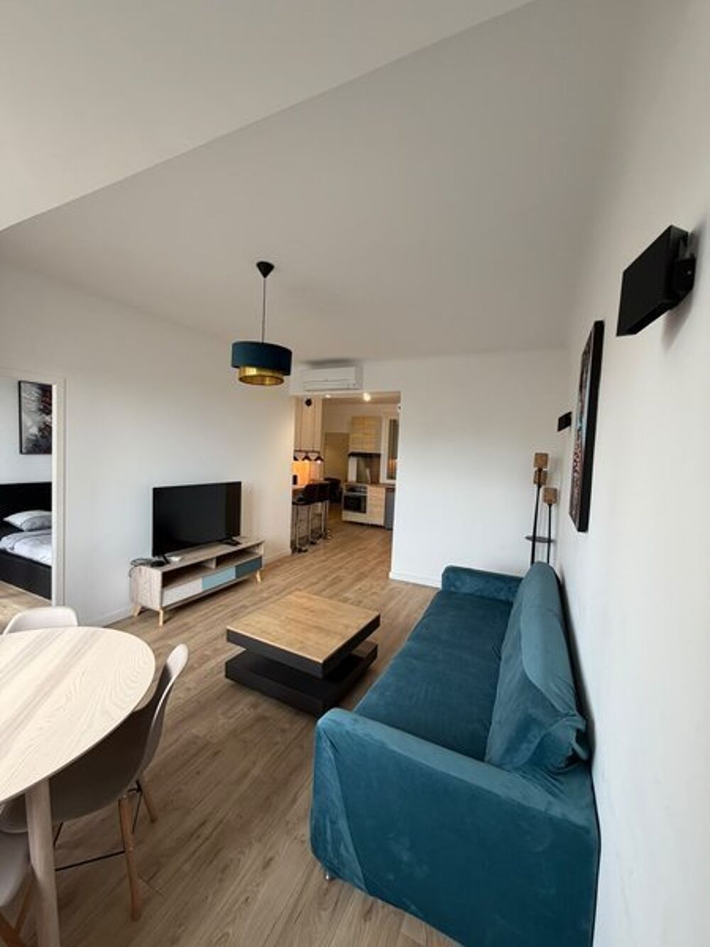 location Appartement - 3 pièce(s) - 50 m² Marseille 8