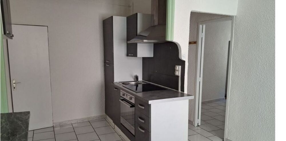 location Appartement - 2 pièce(s) - 35 m² Cuges-les-Pins (13780)