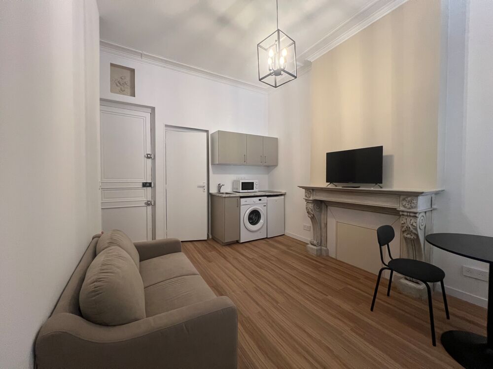 location Appartement - 2 pièce(s) - 28 m² Marseille 1