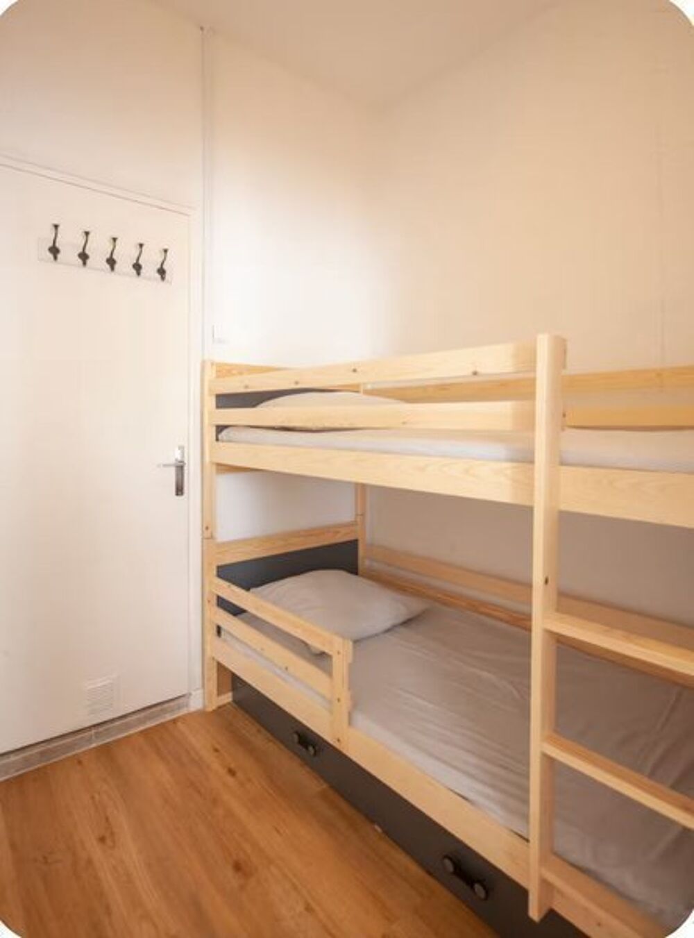 location Appartement - 2 pièce(s) - 30 m² La Ciotat (13600)