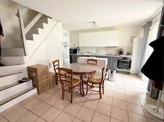  Maison à louer 2 pièces 50 m² Roquevaire