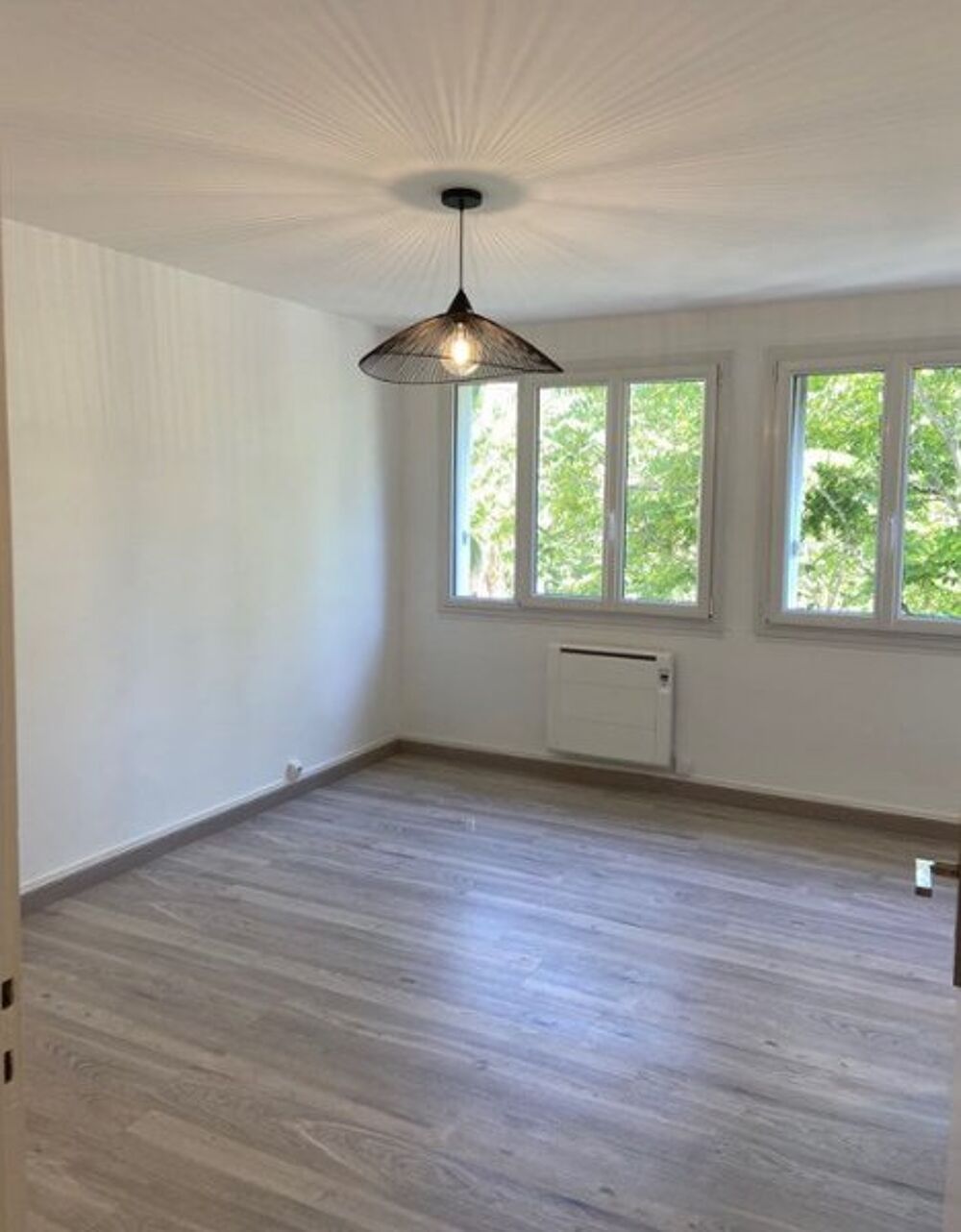 location Appartement - 4 pièce(s) - 70 m² Marseille 8