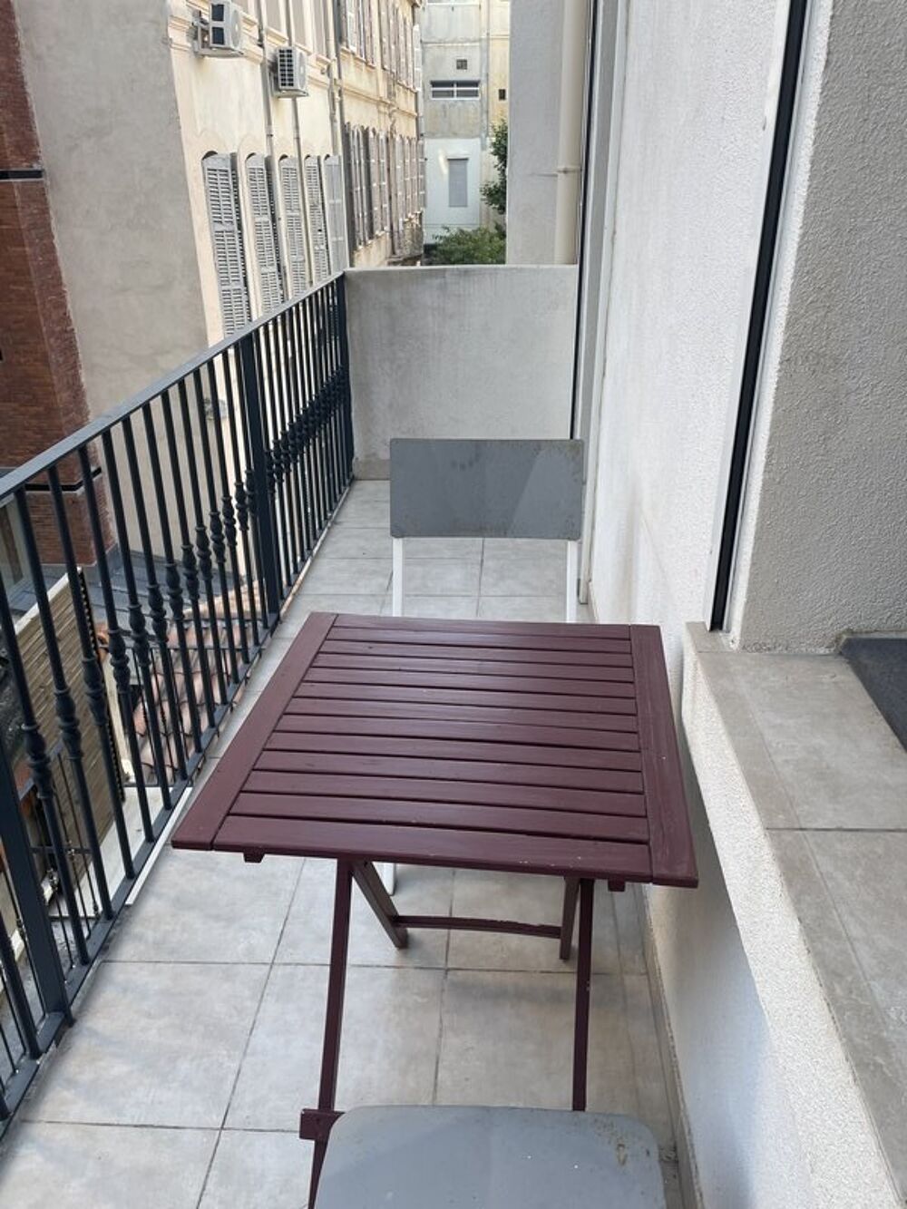 location Appartement - 2 pièce(s) - 40 m² Marseille 6