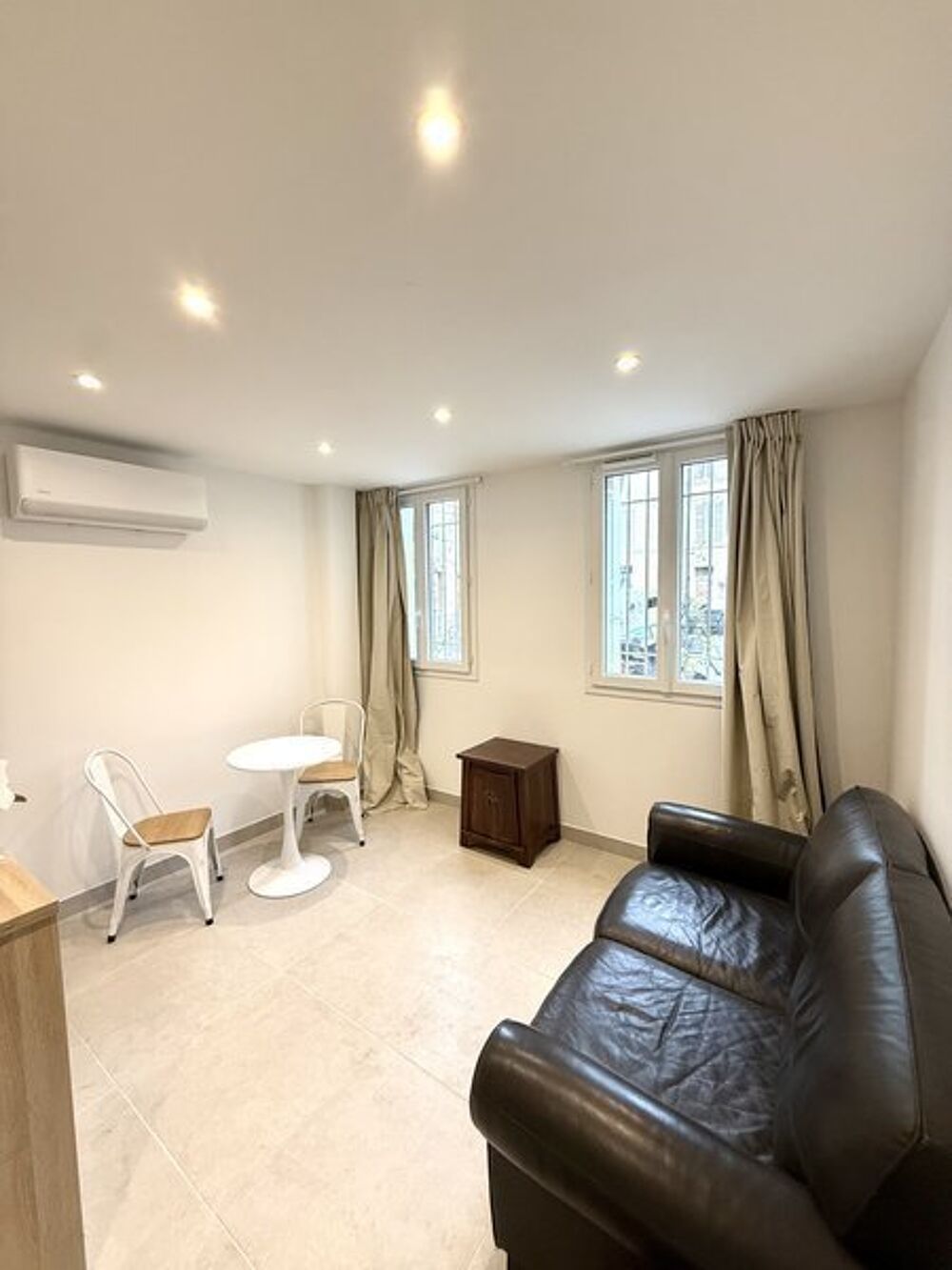 location Appartement - 2 pièce(s) - 30 m² Marseille 5