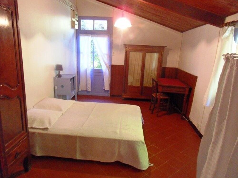 location Maison - 2 pièce(s) - 45 m² Le Tholonet (13100)