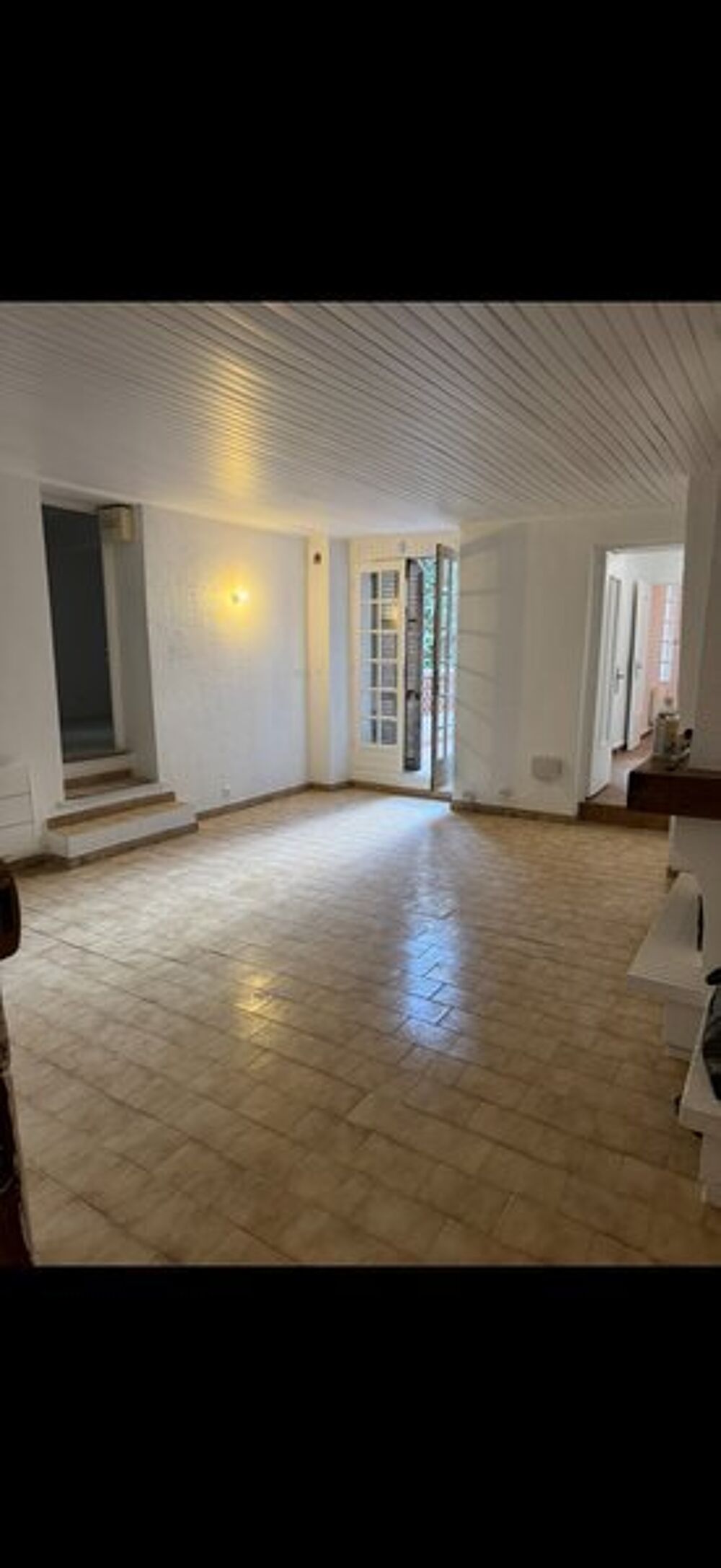location Appartement - 3 pièce(s) - 63 m² Marseille 6