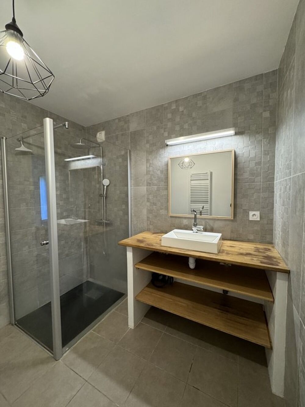location Appartement - 2 pièce(s) - 45 m² Marseille 13