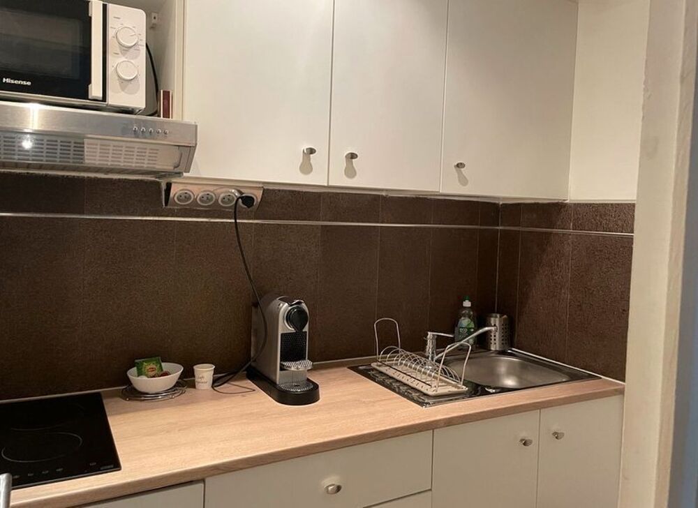 location Appartement - 2 pièce(s) - 27 m² Marseille 8