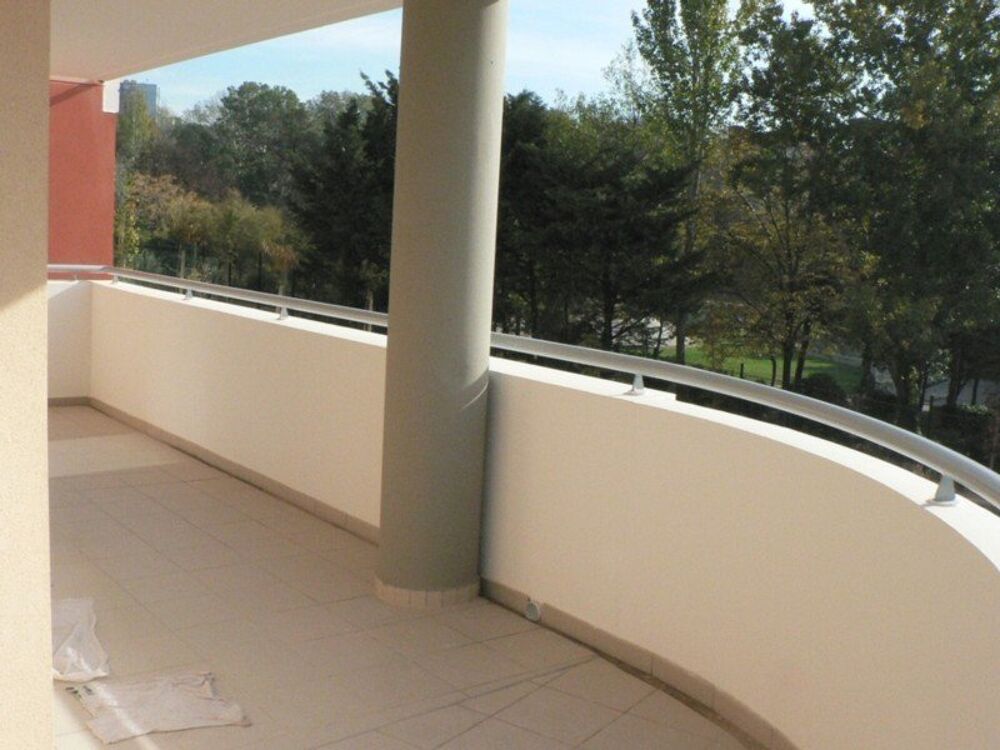location Appartement - 4 pièce(s) - 78 m² Marseille 14
