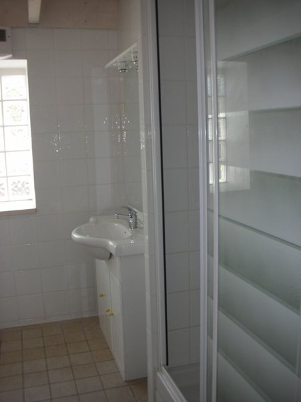 location Appartement - 1 pièce(s) - 46 m² Marseille 4
