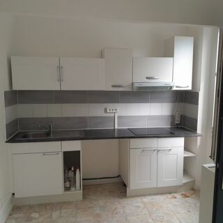  Appartement à louer 3 pièces 41 m²