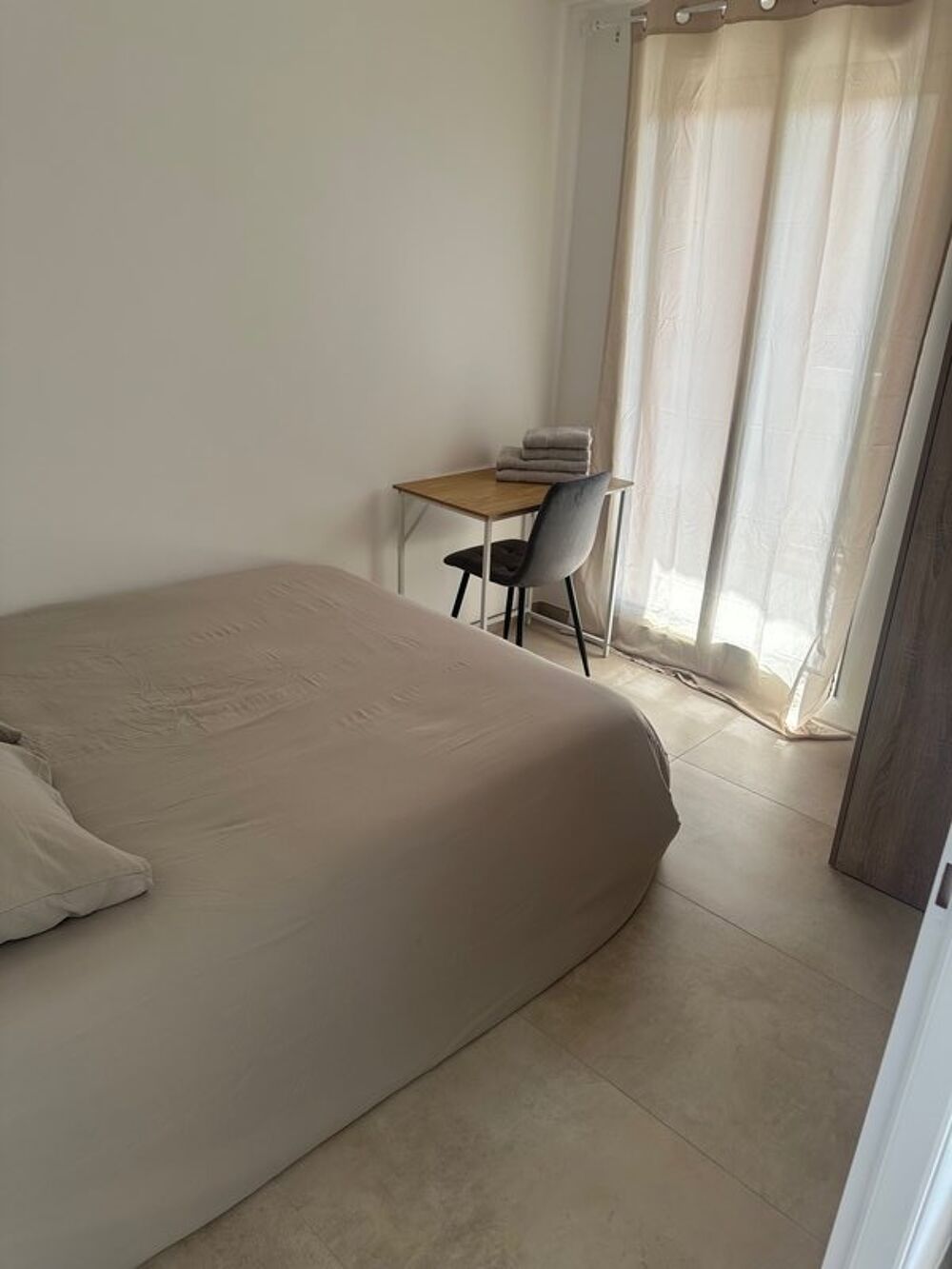 location Appartement - 5 pièce(s) - 80 m² Marseille 3