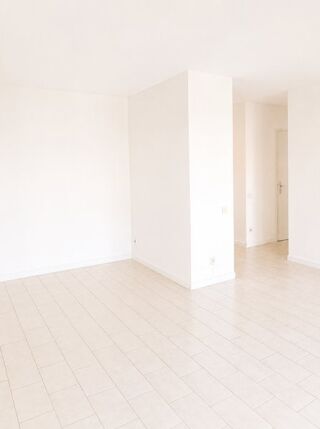  Appartement à louer 2 pièces 44 m²