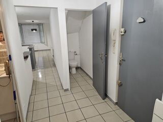  Appartement à louer 2 pièces 55 m²